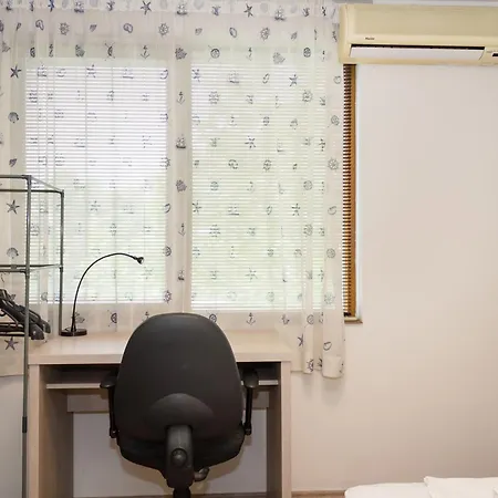 Modern Comfort In With Workspace By Flat Mаnаger 아파트 *