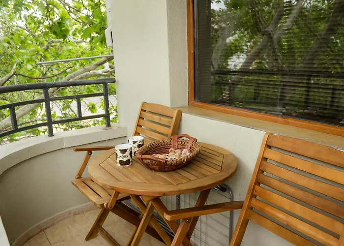 Apartment Modern Comfort In With Workspace By Flat Mаnаger *