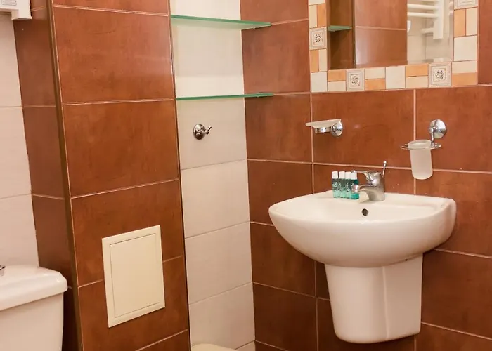 Modern Comfort In With Workspace By Flat Mаnаger Lejlighed Varna