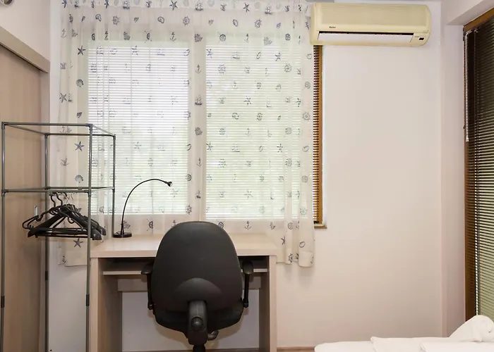 Modern Comfort In With Workspace By Flat Mаnаger Apartment *